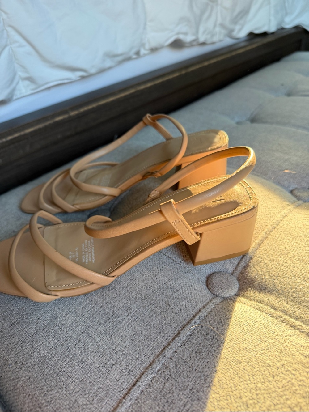 H&M Tan Strappy Block Heel Sandals - Women's